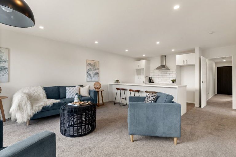 Photo of property in 100 Hagart-alexander Drive, Mosgiel, 9024