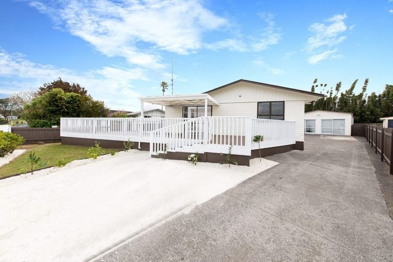 Photo of property in 68 Friesian Drive, Mangere, Auckland, 2022