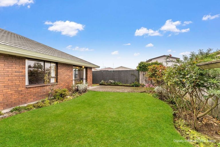 Photo of property in 1/29 Royleen Street, Casebrook, Christchurch, 8051