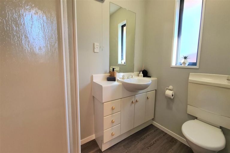 Photo of property in 10 Van Dieman Close, Templeton, Christchurch, 8042