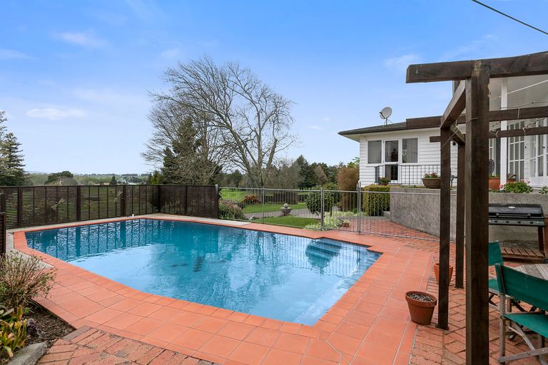 Photo of property in 4 Golf Road, Te Awamutu, 3800