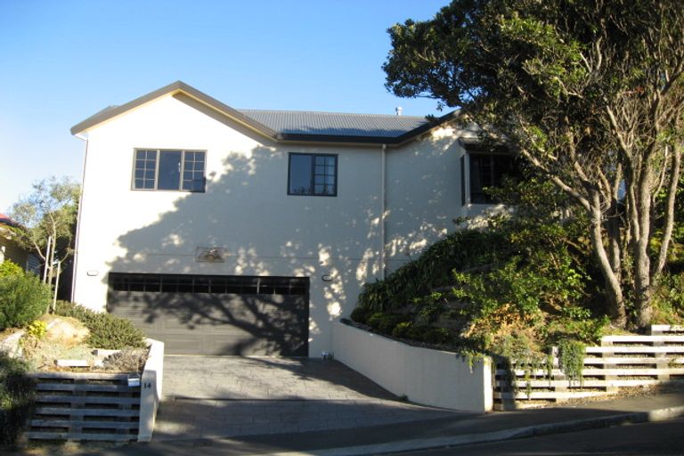 Photo of property in 14 Waikare Street, Karori, Wellington, 6012