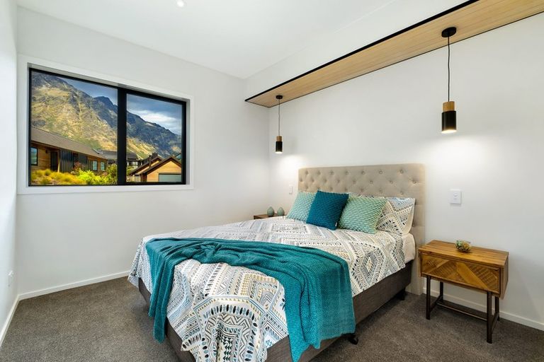 Photo of property in 46 Orford Drive, Jacks Point, Queenstown, 9371