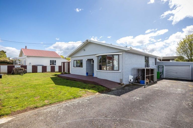 Photo of property in 10 Miranda Street, Stratford, 4332