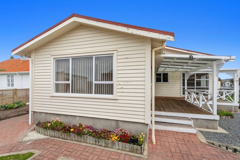 Photo of property in 2/14 James Street, Whakatane, 3120