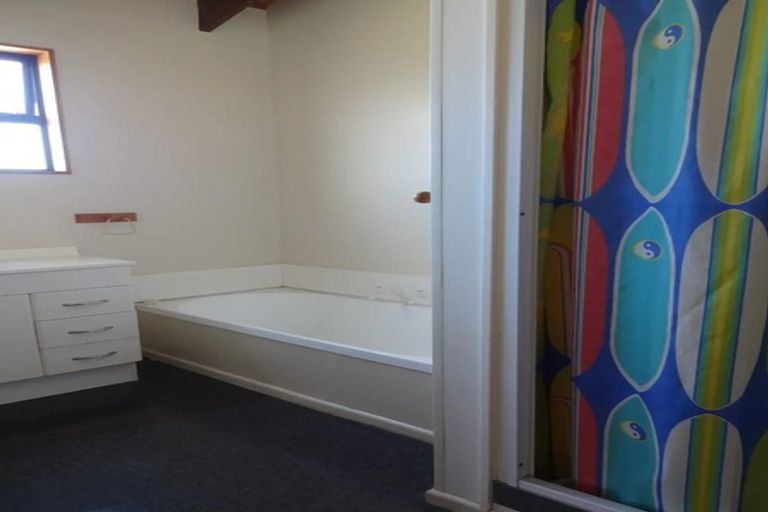 Photo of property in 46u2 Cook Street, Hamilton East, Hamilton, 3216