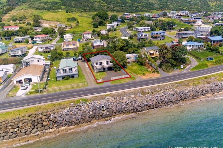 Photo of property in 83 Hokianga Harbour Drive, Opononi, Kaikohe, 0473