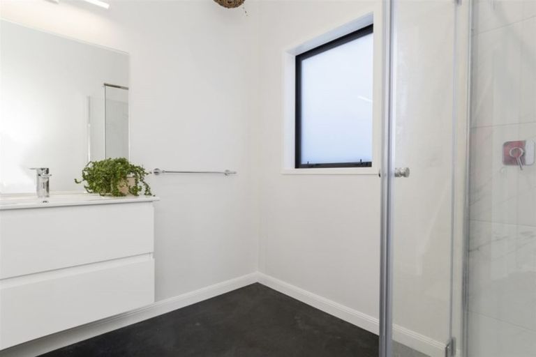 Photo of property in 21a Ngahere Street, Otumoetai, Tauranga, 3110