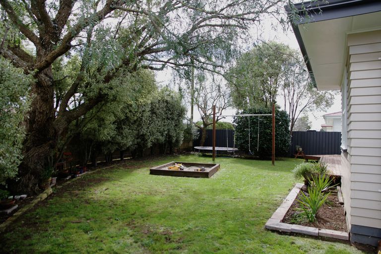 Photo of property in 281 Spinley Street, Te Awamutu, 3800