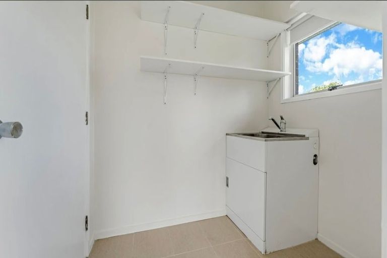 Photo of property in 5/28 Waimai Avenue, Weymouth, Auckland, 2103