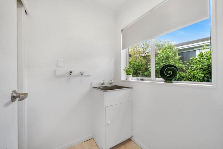 Photo of property in 65 Stanaway Street, Hillcrest, Auckland, 0627