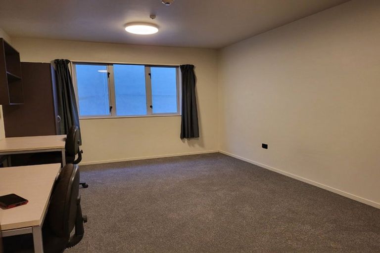 Photo of property in Martin Square Apartments, 415/20 Martin Square, Te Aro, Wellington, 6011