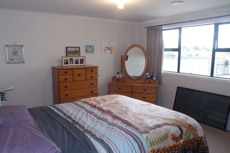 Photo of property in 486 Tremaine Avenue, Takaro, Palmerston North, 4410