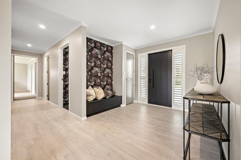 Photo of property in 62 Dysart Lane, Kumeu, 0891