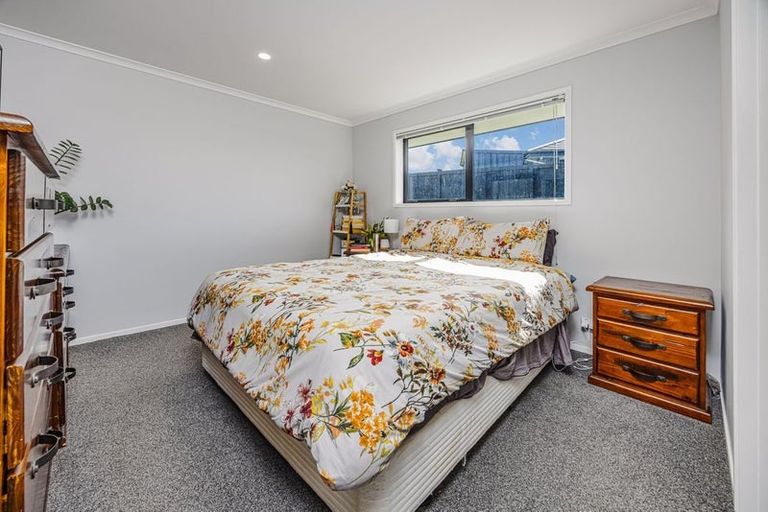 Photo of property in 38 Calder Crescent, Pokeno, 2402