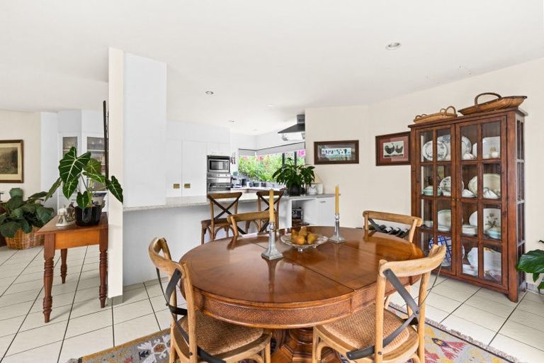 Photo of property in 145 Milton Road, Bluff Hill, Napier, 4110