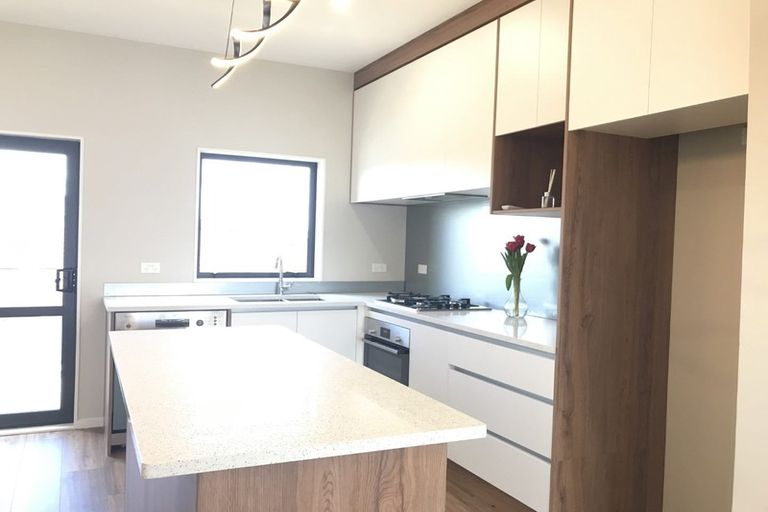 Photo of property in 23c Great South Road, Papatoetoe, Auckland, 2025