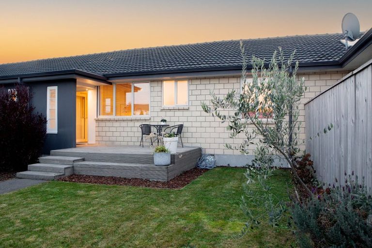 Photo of property in 121 Caledonian Road, St Albans, Christchurch, 8014