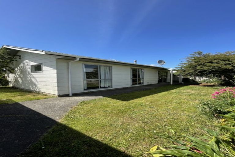 Photo of property in 30 Perth Street, Levin, 5510