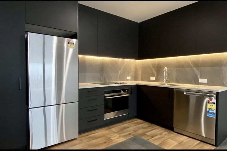 Photo of property in 304/2 Launch Road, Hobsonville, Auckland, 0616