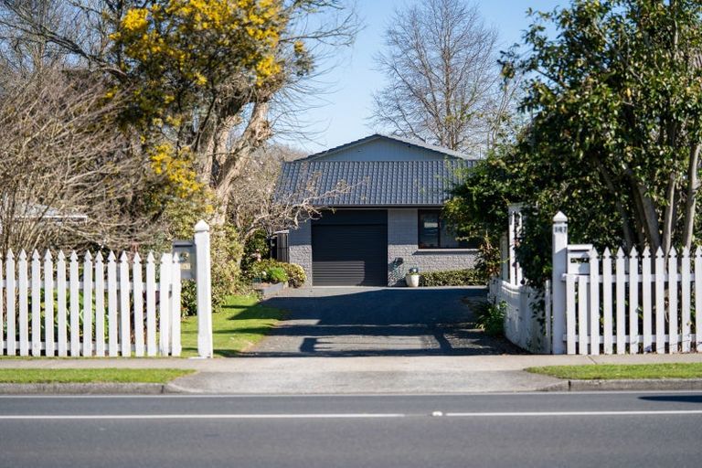 Photo of property in 147a Victoria Street, Cambridge, 3434
