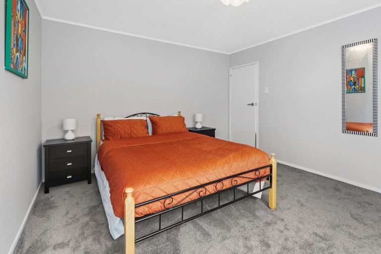 Photo of property in 20 Leslie Avenue, Western Heights, Rotorua, 3015