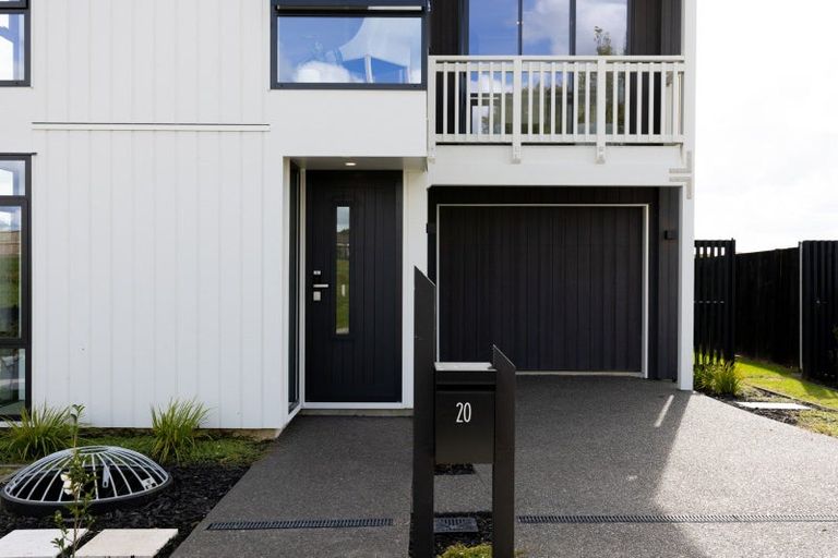 Photo of property in 20 Halo Green, Peacocke, 3206