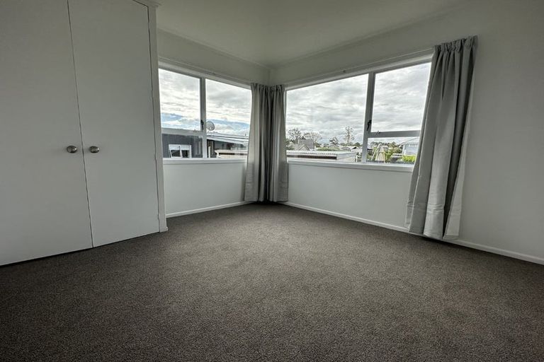 Photo of property in 69a Red Beach Road, Red Beach, 0932