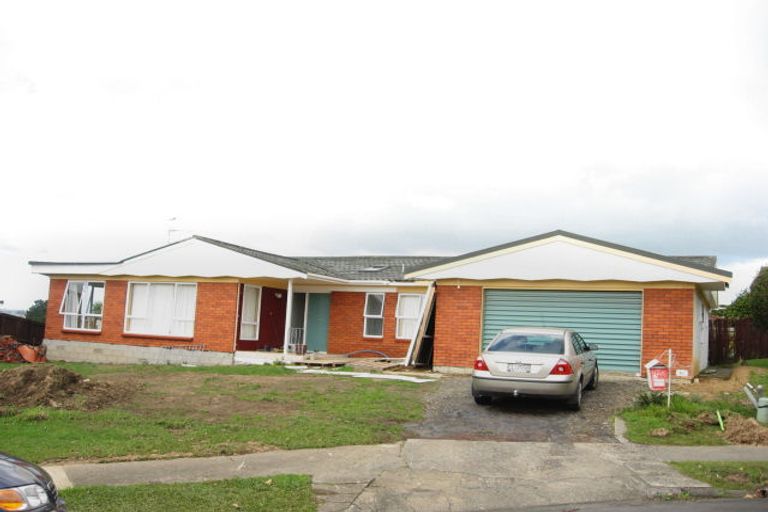 Photo of property in 20 Leewood Place, Pakuranga Heights, Auckland, 2010