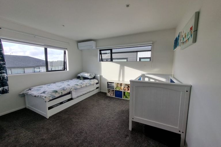 Photo of property in 31 Patrick Rice Drive, Swanson, Auckland, 0614