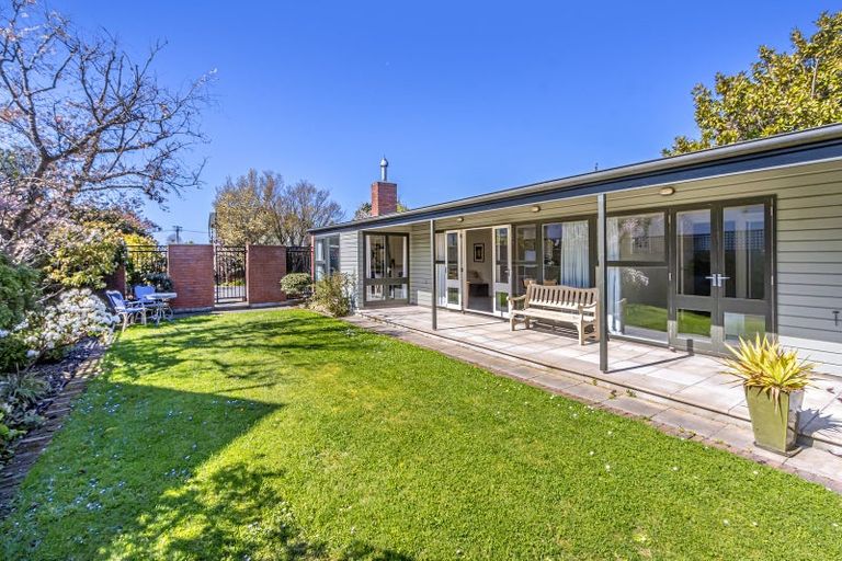 Photo of property in 53a Garreg Road, Bryndwr, Christchurch, 8052