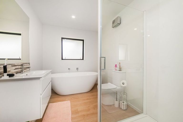 Photo of property in 5 Ella Street, Rolleston, 7614