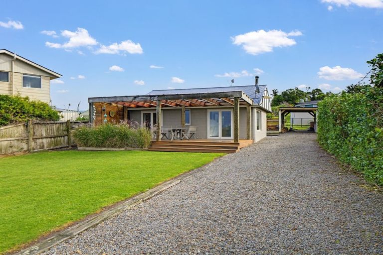 Photo of property in 8 Island Terrace, Motunau, Waipara, 7387