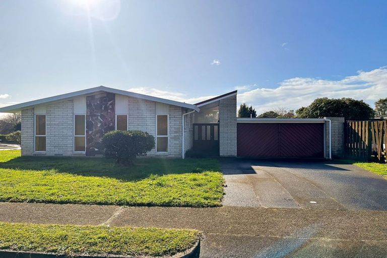 Photo of property in 1 Kylemore Place, Te Puke, 3119