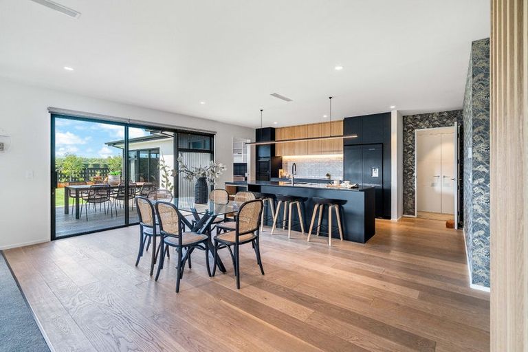 Photo of property in 19 Frank Ernest Crescent, Prebbleton, 7676