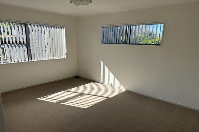 Photo of property in 1/138 Nile Road, Milford, Auckland, 0620