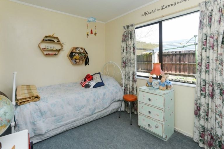 Photo of property in 8 Cardiff Place, Tamatea, Napier, 4112