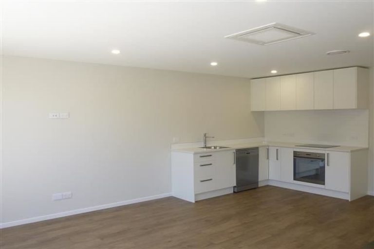 Photo of property in 16 Village Quarter Lane, Frankton, Hamilton, 3204