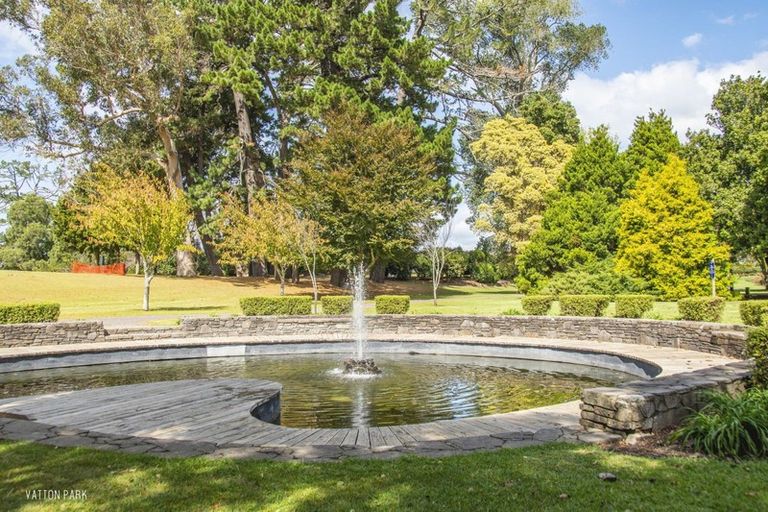Photo of property in 2b Camellia Place, Greerton, Tauranga, 3112