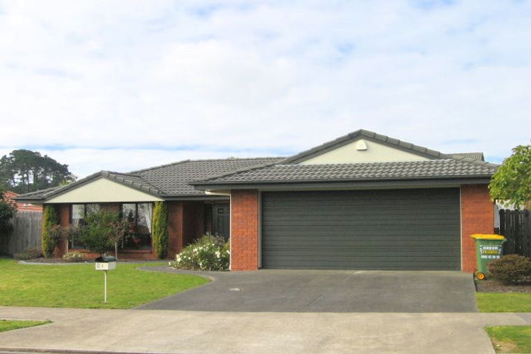 Photo of property in 3 Mullagh Place, East Tamaki Heights, Auckland, 2016