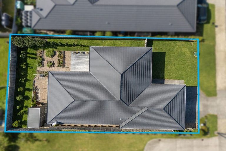 Photo of property in 24 Minerva Avenue, Helensville, 0800