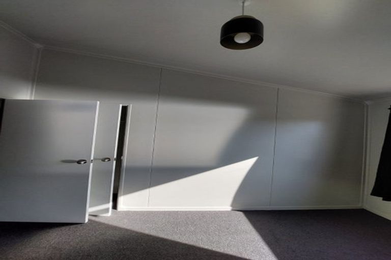 Photo of property in 90 Dimock Street, Titahi Bay, Porirua, 5022