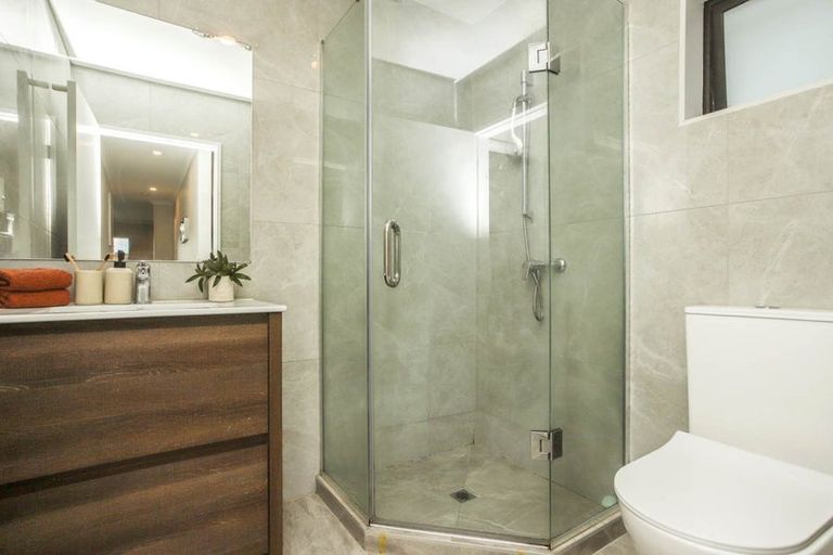 Photo of property in 16a James Street, Mangere East, Auckland, 2024