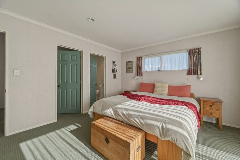 Photo of property in 26 Duggan Drive, Owhata, Rotorua, 3010