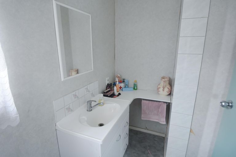 Photo of property in 79 Rata Road, Twizel, 7901