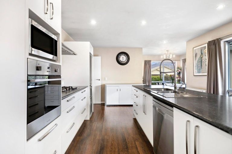 Photo of property in 3 Judge And Jury Drive, Lake Hayes, Queenstown, 9304
