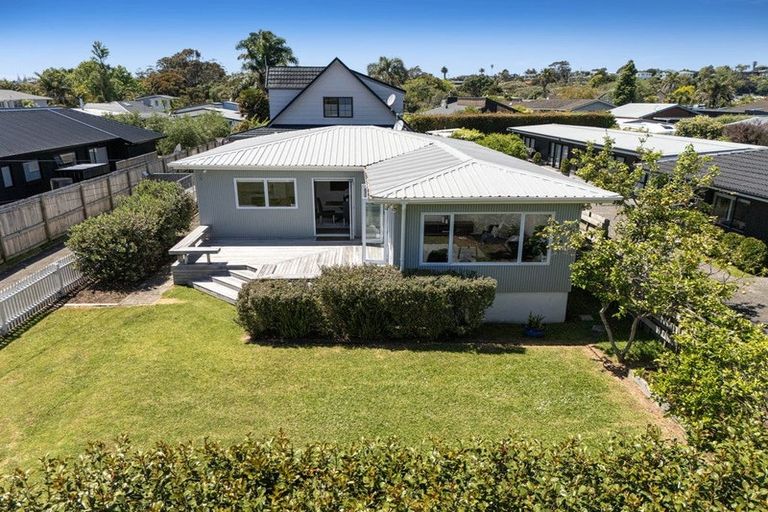 Photo of property in 85a Ladies Mile, Manly, Whangaparaoa, 0930