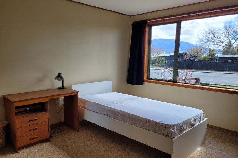 Photo of property in 74 Quintin Drive, Te Anau, 9600