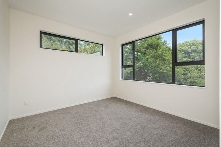 Photo of property in 71 Salamanca Road, Sunnynook, Auckland, 0620