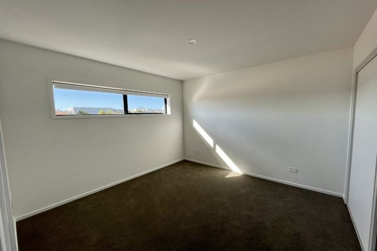 Photo of property in 3/45 Division Street, Riccarton, Christchurch, 8041